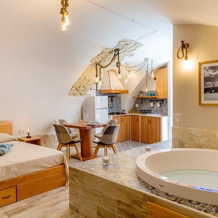Il Galletto Viola, Luxury Room & Suite Palazzolo Acreide Eksteriør billede